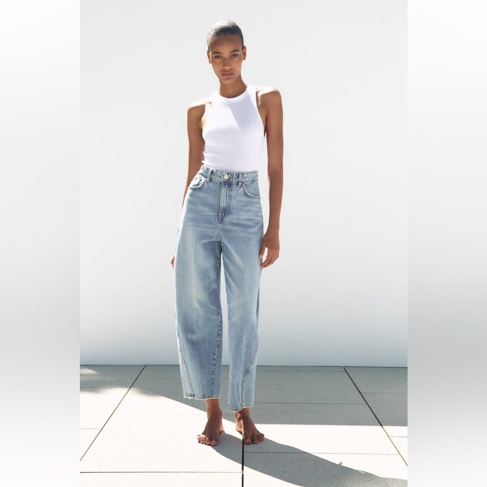 Zara Midrise Taper Jeans